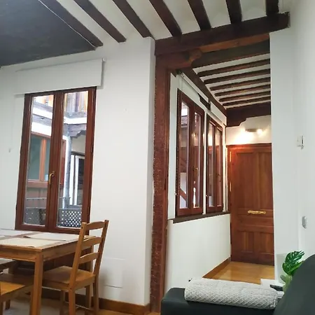 Patio De La Plata Apartman